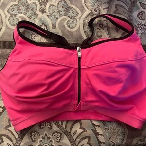 Victoria’s Secret..Knockout High Impact Front-Close Sports Bra